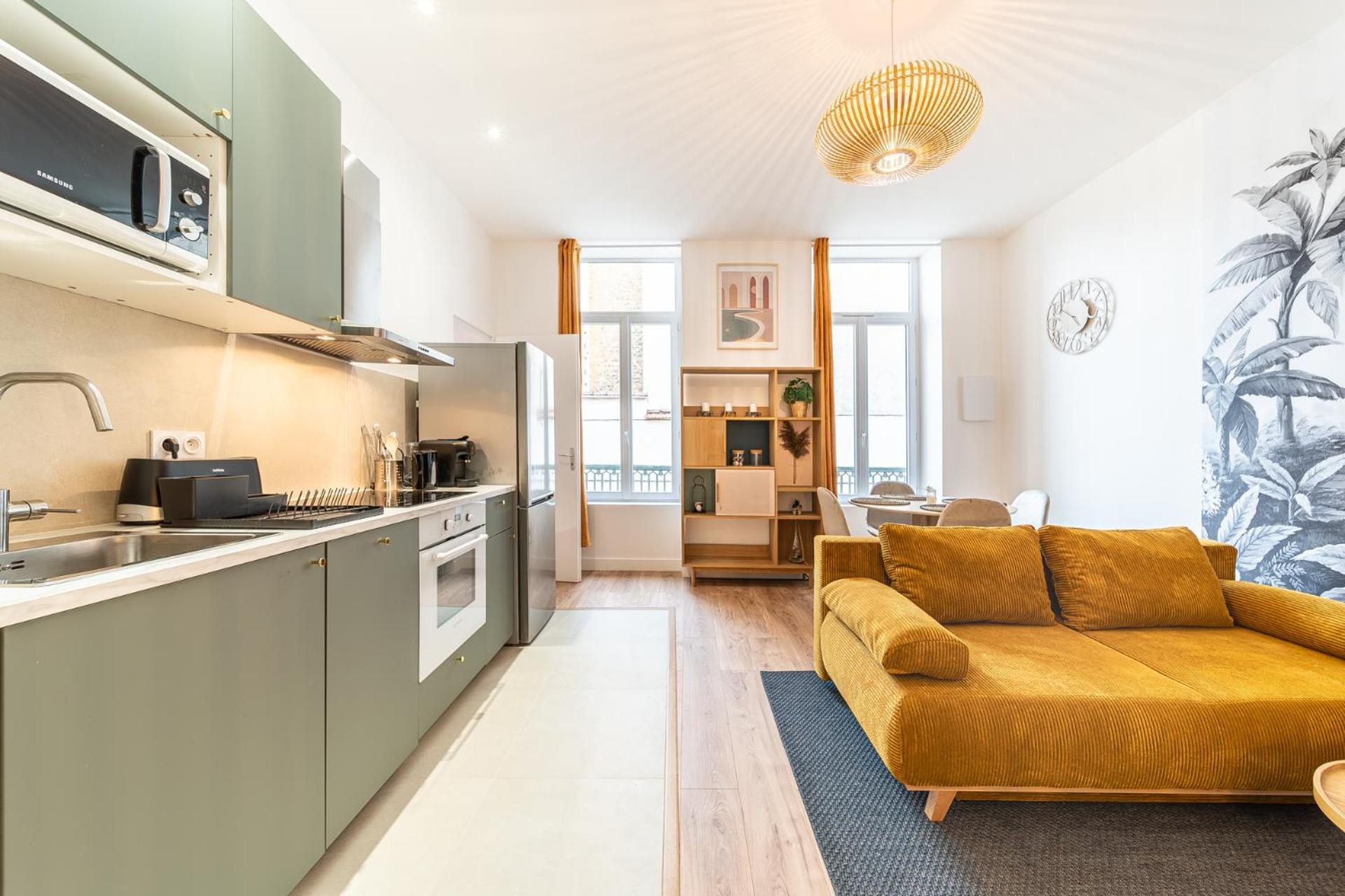 Le Marietton Appartement Cosy A Deux Pas Du Metro Valmy Lyon Dış mekan fotoğraf